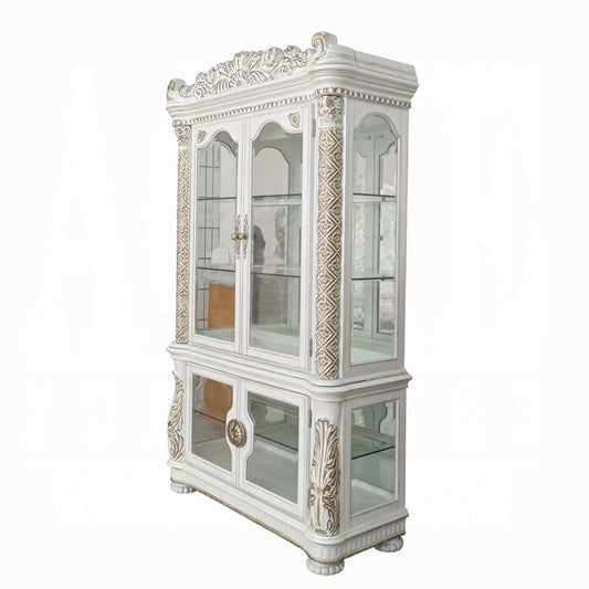 Vendome Curio